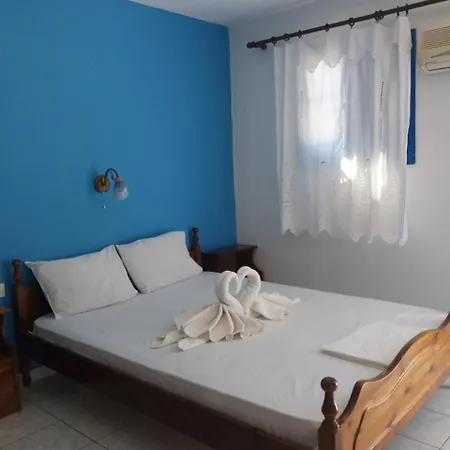 Pensjonat Pirgari Sikinos 3*
